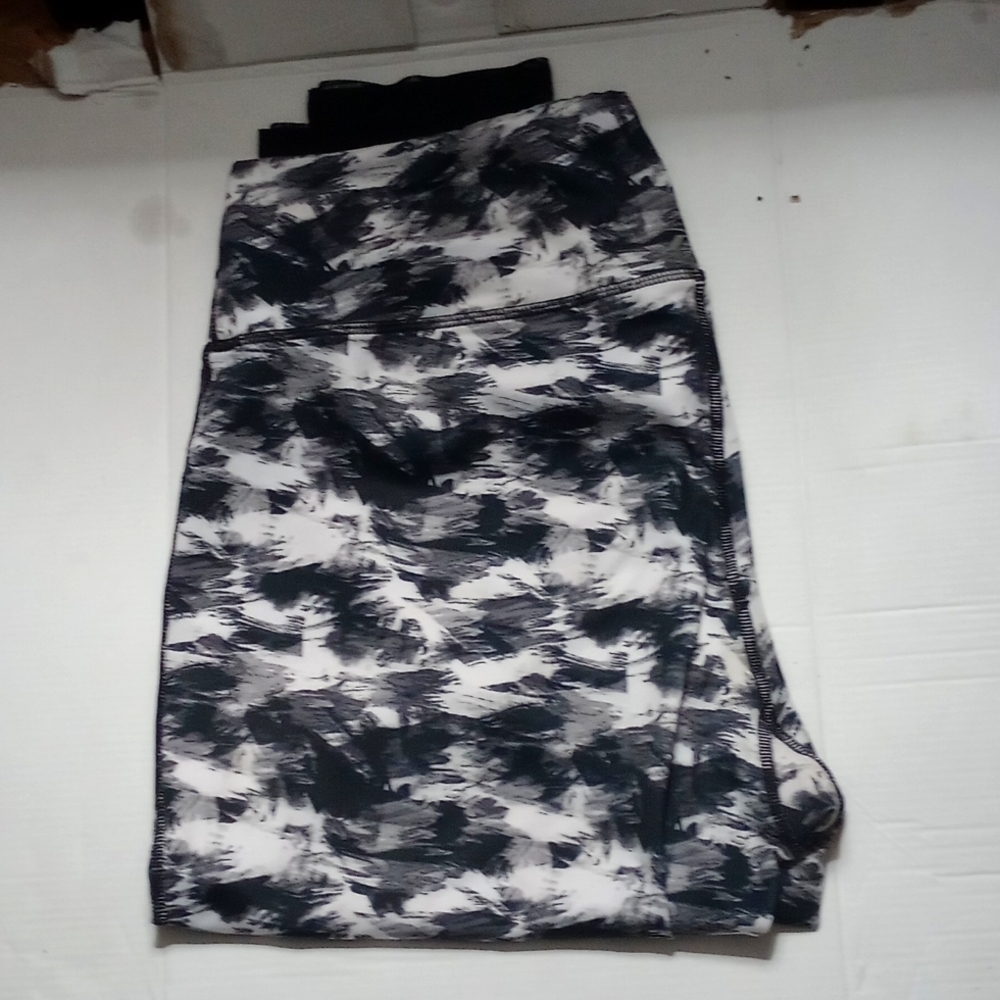 Womans Capri leggings
